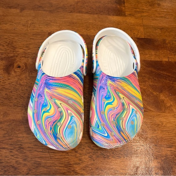 Crocs tie dye multicolor pink blue purple yellow clog sandal shoe size J2 - Picture 7 of 10